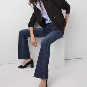 White House Black Market Like NEW Dark Blue Flare Blanc Trousers Jeans 2R